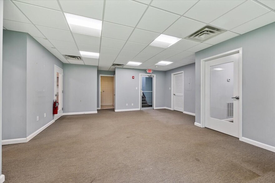 More Photos Of 159 Us Highway 46, Rockaway Office For Lease