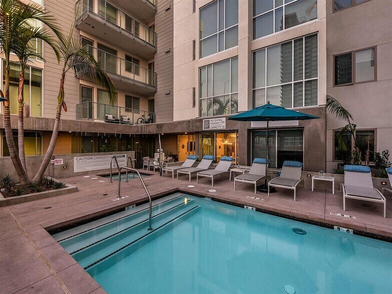 More Photos Of 1110 F St, San Diego Apartments For Lease