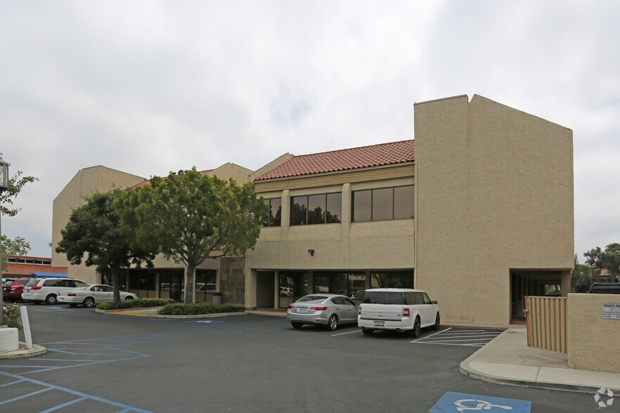 More Photos Of 16776 Bernardo Center Dr, San Diego Medical For Lease