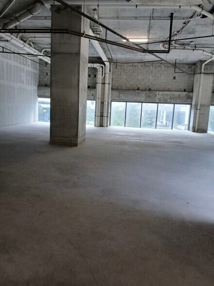 More Photos Of 501 NE 31st St, Miami Apartments For Sale