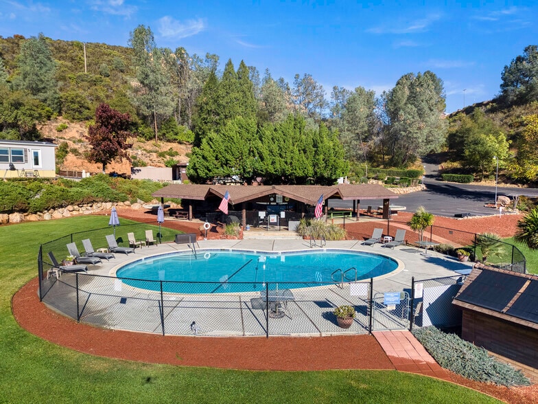 More Photos Of 11270 Konocti Vista Dr, Lower Lake Manufactured Housing Mobile Home Park For Sale