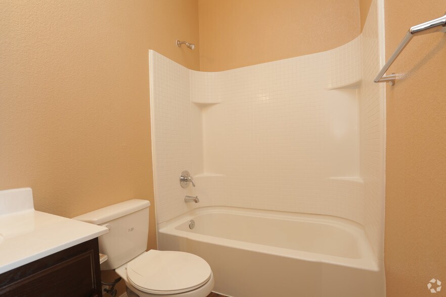 More Photos Of 2521 Robert Wynn St, El Paso Apartments For Sale