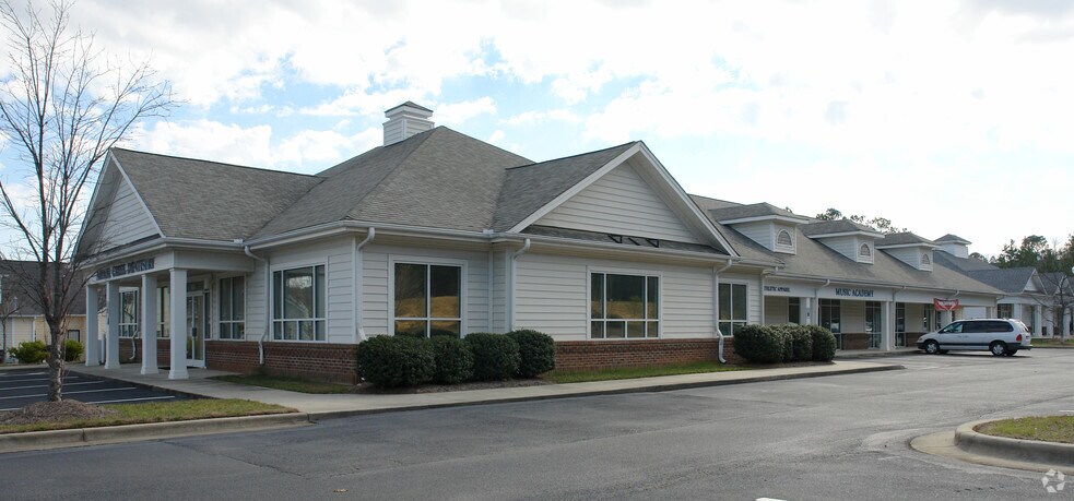 More Photos Of 102 Hyannis Dr, Holly Springs Loft Creative Space For Lease