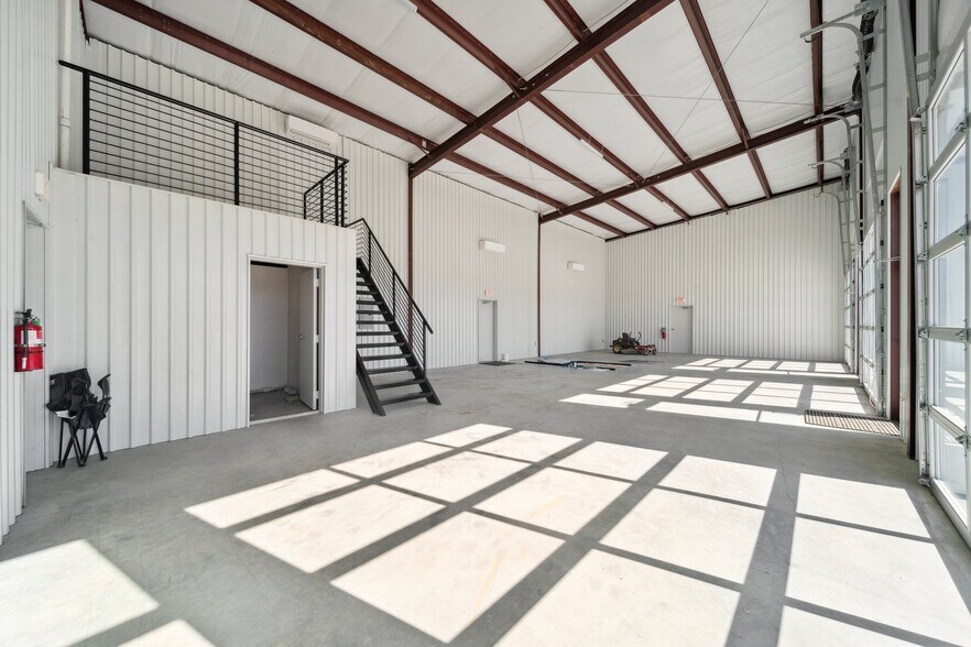 More Photos Of 17983 E 116th N St, Owasso Freestanding For Sale