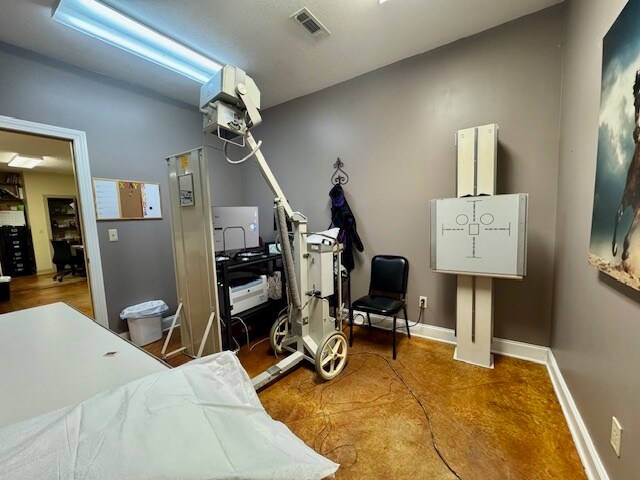 More Photos Of 2464 Main St, Plantersville Medical For Sale