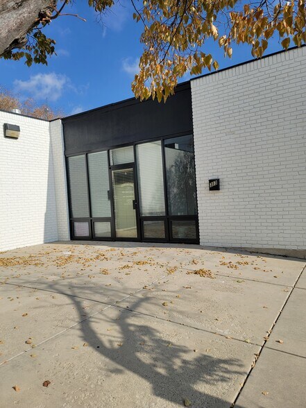 More Photos Of 313-315 N State St, Orem Storefront Retail Office For Sale