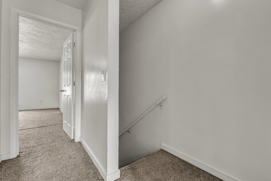 More Photos Of 1301 Louisville Apt. 47-48 St, Starkville Apartments For Sale