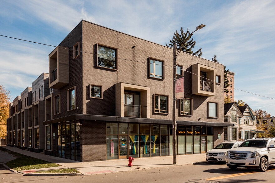 More Photos Of 1462 Van Dyke St, Detroit Apartments For Lease