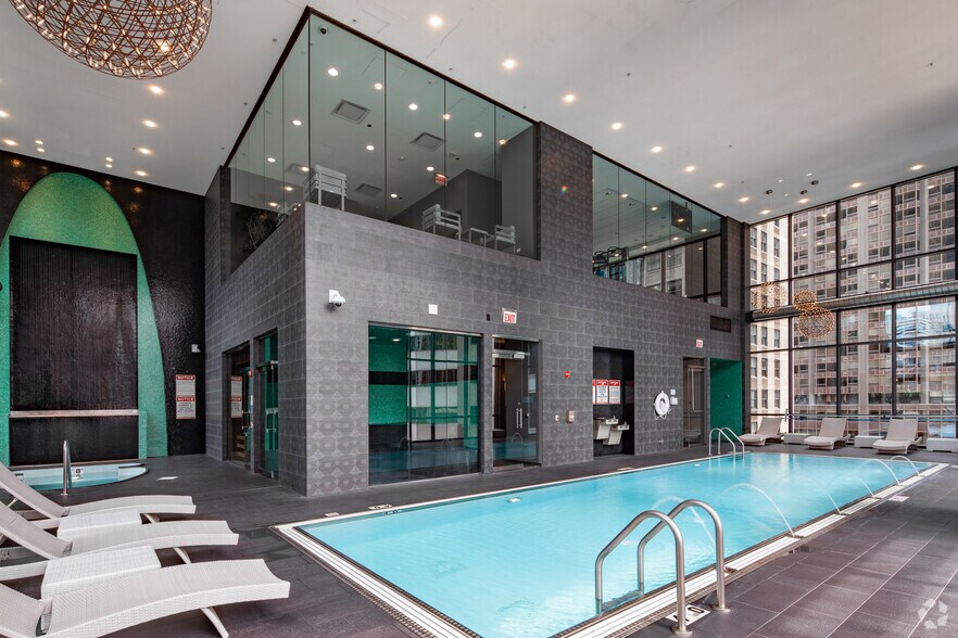 More Photos Of 73 E Lake St, Chicago Apartments For Sale