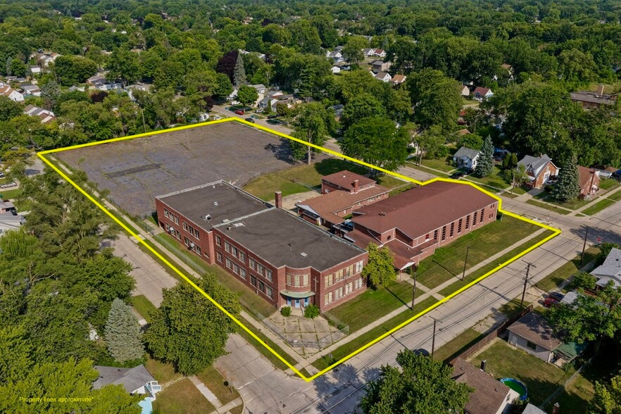 Primary Photo Of 26123 McDonald St, Dearborn Heights Religious Facility For Lease