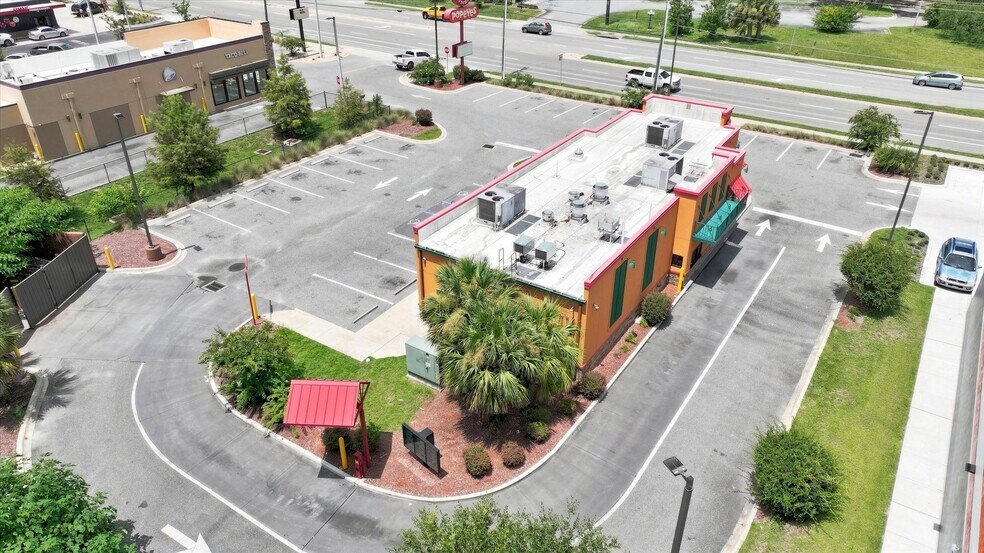 More Photos Of 2161 S Byron Butler Pky, Perry Fast Food For Lease