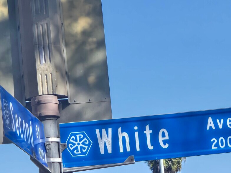 More Photos Of 906 W 2nd St, Pomona Auto Repair For Sale