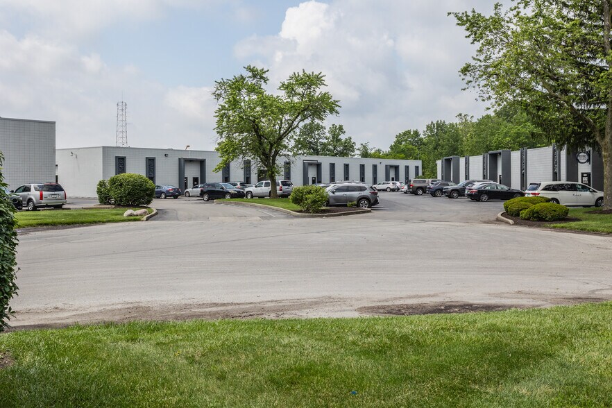 More Photos Of 6780-6792 Hawthorn Park Dr, Indianapolis Light Distribution For Lease