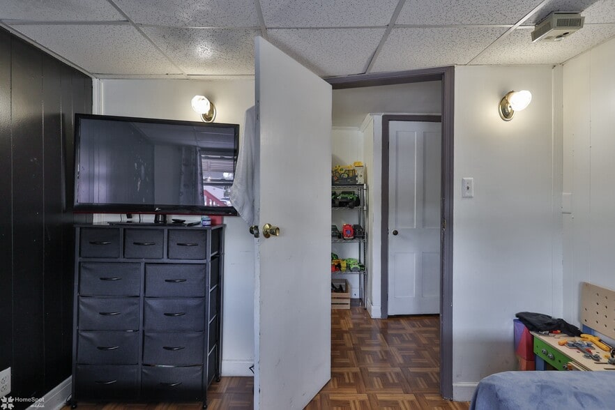 More Photos Of 902 W Wilkes Barre St, Easton Apartments For Sale