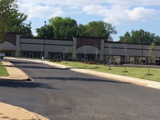 More Photos Of 147 Section Line Rd, Hot Springs Unknown For Lease