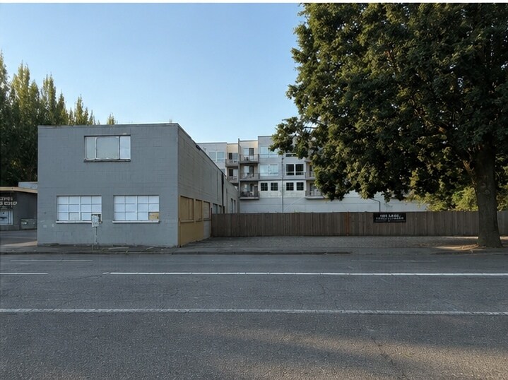 More Photos Of , Renton Unknown For Sale