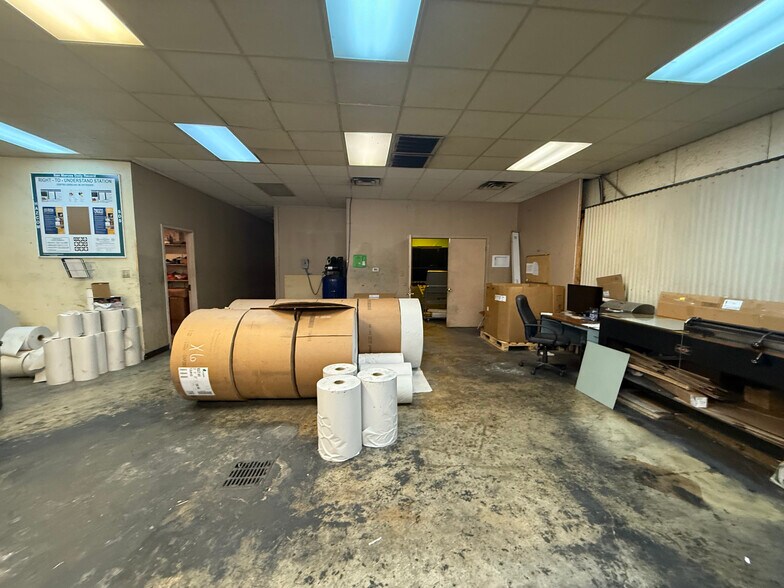 More Photos Of 1910 S Interstate 35, San Marcos Manufacturing For Sale