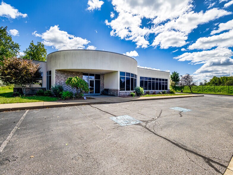 Primary Photo Of 490 Park Dr, Weirton Office For Lease