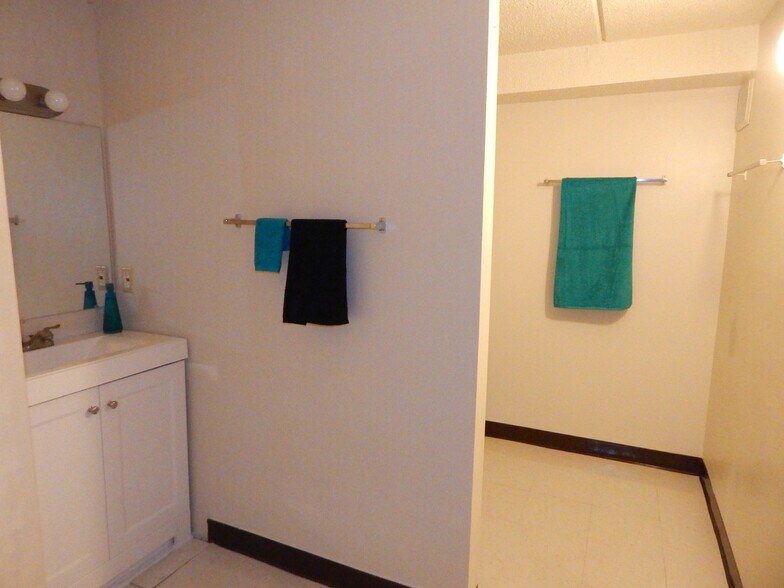 More Photos Of 55 E Main St, Morrisville Apartments For Sale