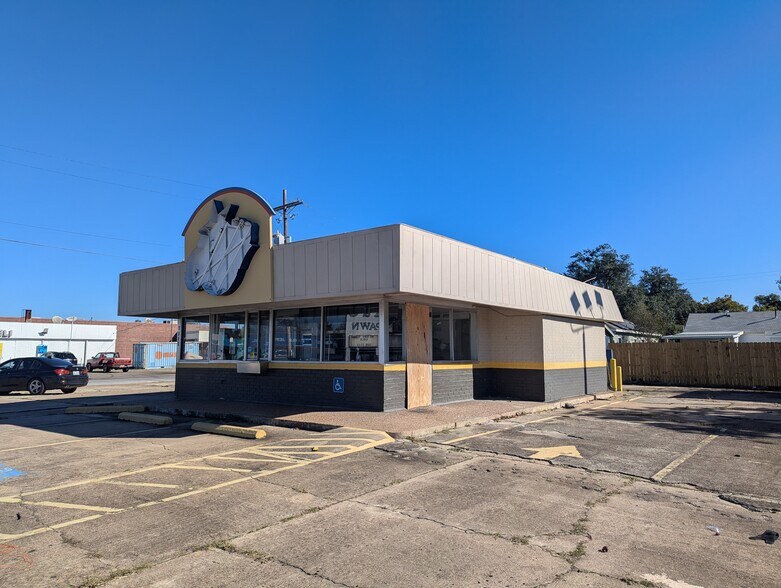 More Photos Of 1322 N 16th St, Orange Fast Food For Lease