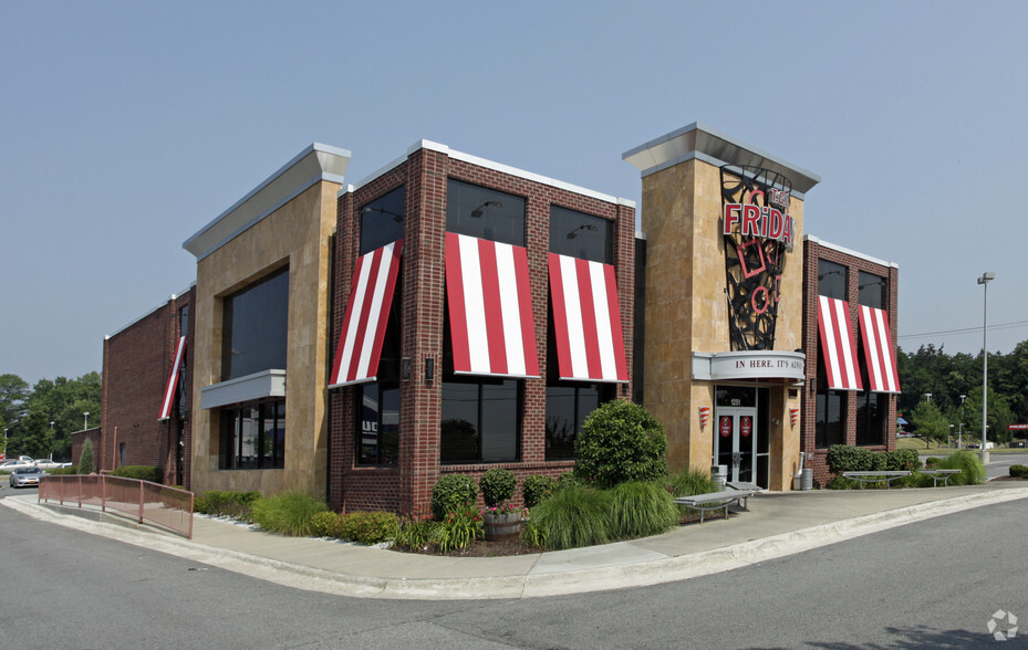 Primary Photo Of 1251 Route 300, Newburgh Restaurant For Lease