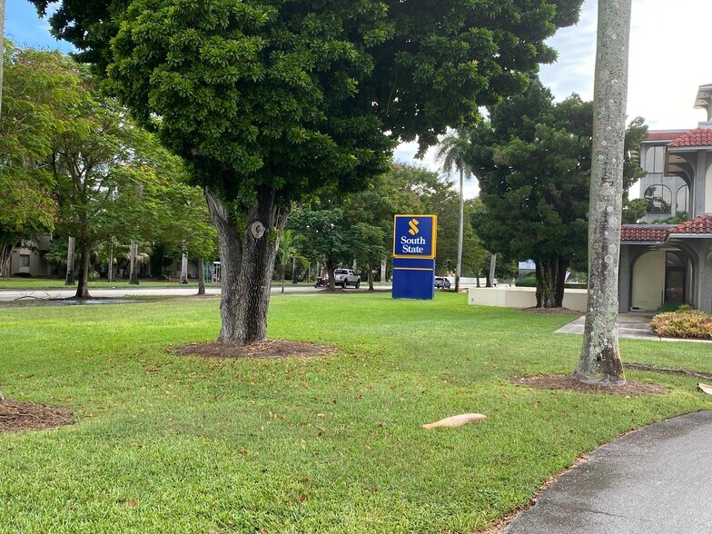 More Photos Of 15600 SW 288th St, Homestead Medical For Lease