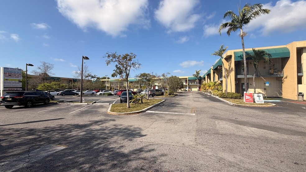 More Photos Of 2331 N State Road 7, Lauderdale Lakes Office For Sale