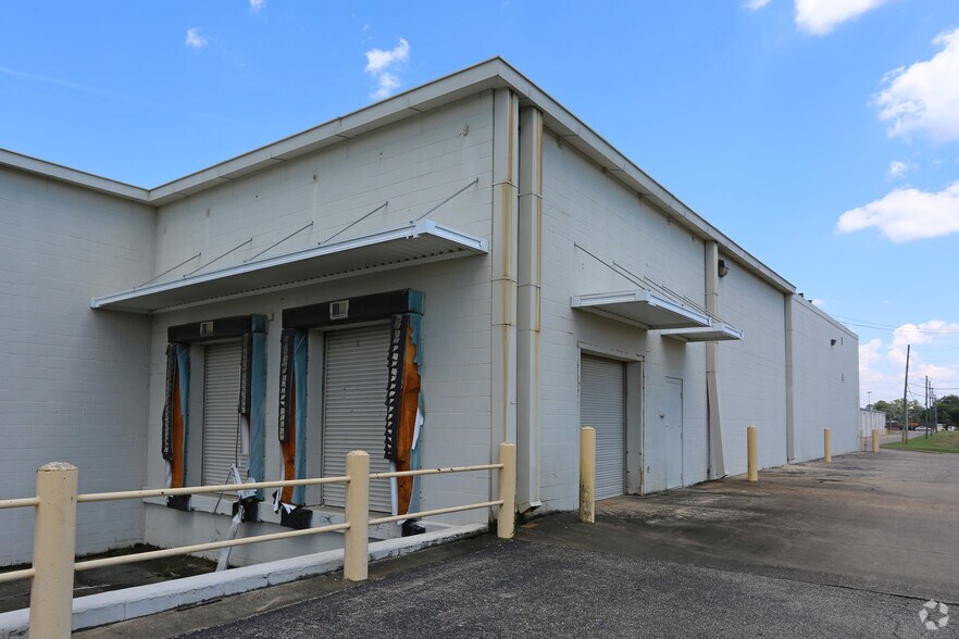 More Photos Of 1840-1880 E Main St, Prattville General Retail For Lease
