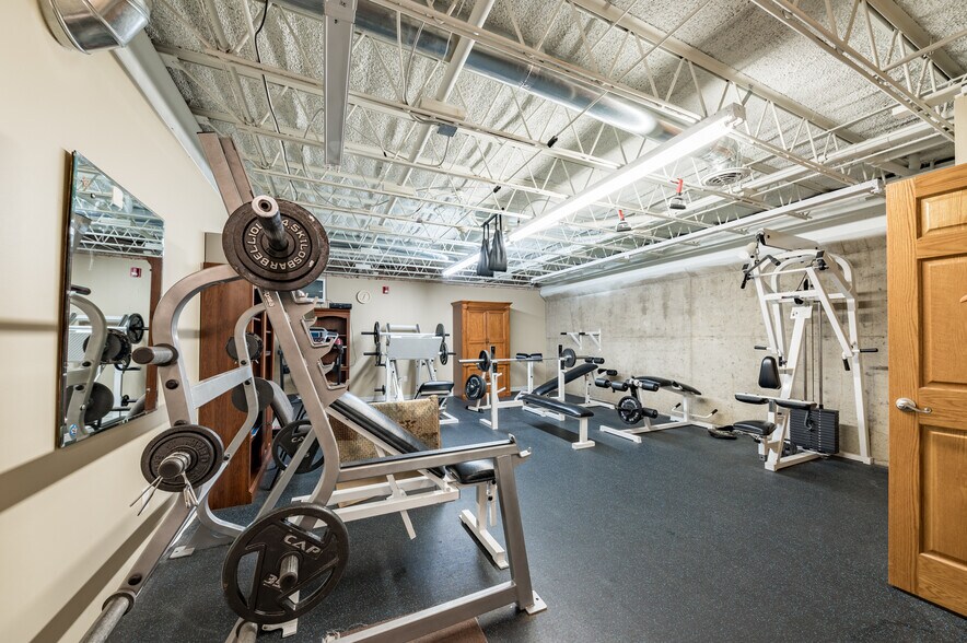 More Photos Of 315 High St, Morgantown Office For Sale