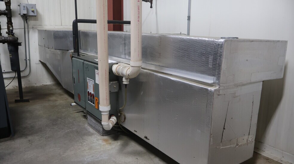 More Photos Of 520 Carroll St, Reading Food Processing For Sale