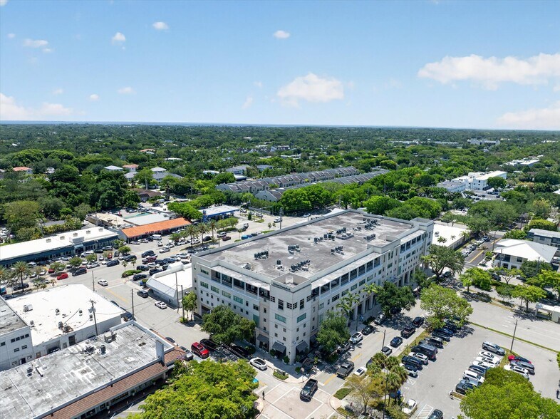 More Photos Of 7301 SW 57th Ct, South Miami Office For Sale