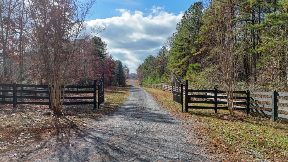 More Photos Of 2878 E Hermitage Rd, Kingston Land For Sale