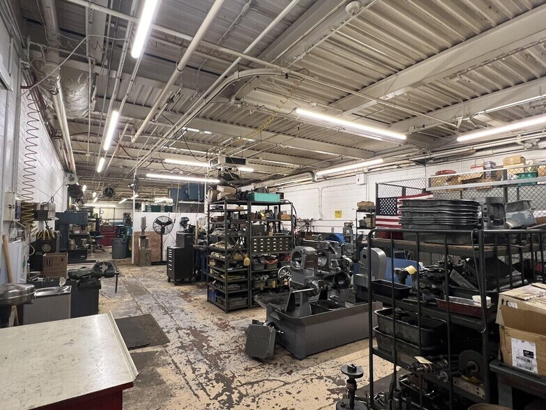 More Photos Of 1425 University Ave, Rochester Manufacturing For Lease