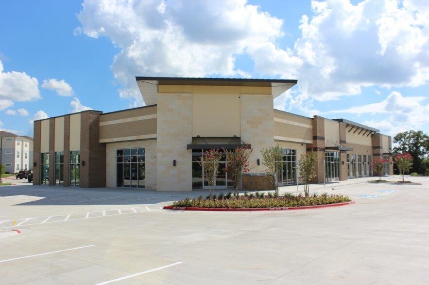 More Photos Of 3004 Holleman Dr S, College Station Storefront Retail Office For Lease