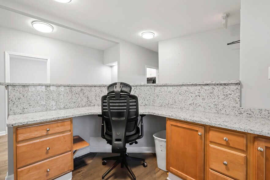 More Photos Of 5755 Courthouse Rd, Spotsylvania Office Residential For Lease