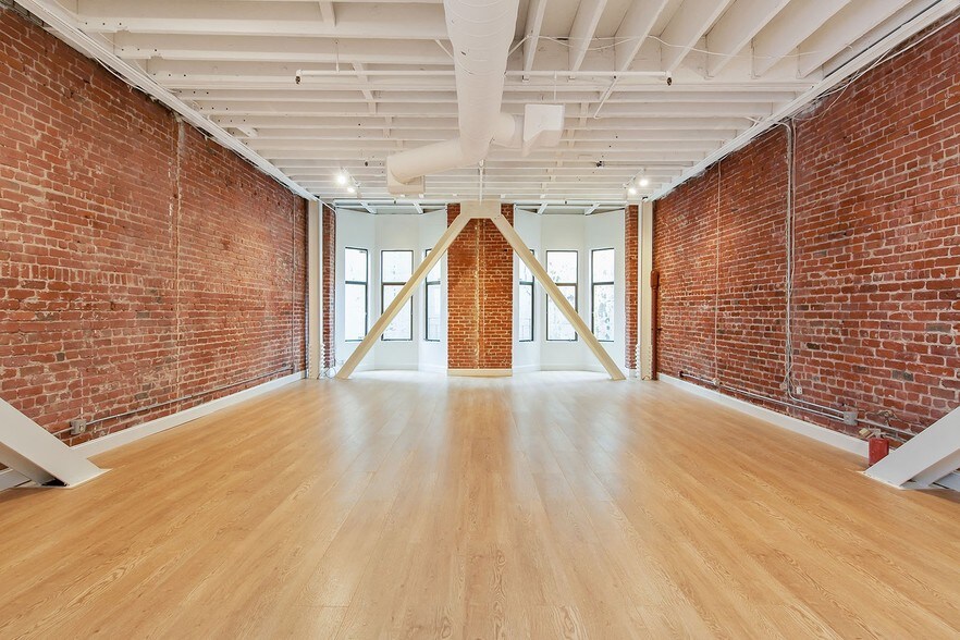 More Photos Of 1242 Market St, San Francisco Loft Creative Space For Lease
