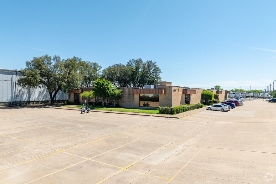 Primary Photo Of 7301 Trinity Blvd, Fort Worth Distribution For Lease