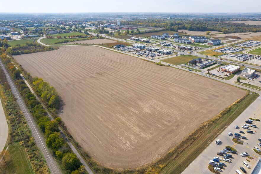 More Photos Of Crosspark Rd, Coralville Land For Sale
