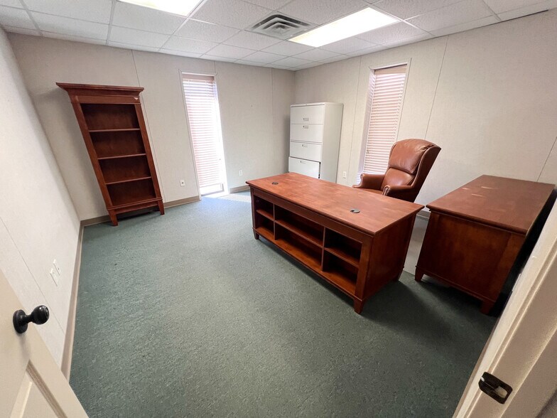 More Photos Of 7500 W Highway 80, Midland Industrial For Sale