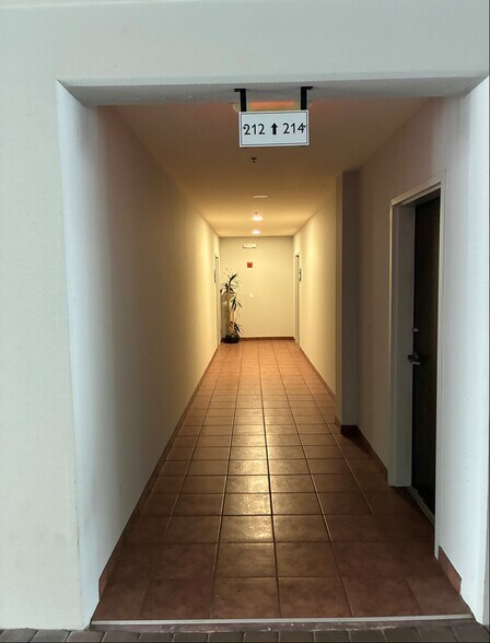 More Photos Of 5300 W Hillsboro Blvd, Coconut Creek Office For Lease