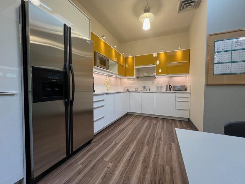 More Photos Of 3111 27th Ave S, Seattle Warehouse For Sale