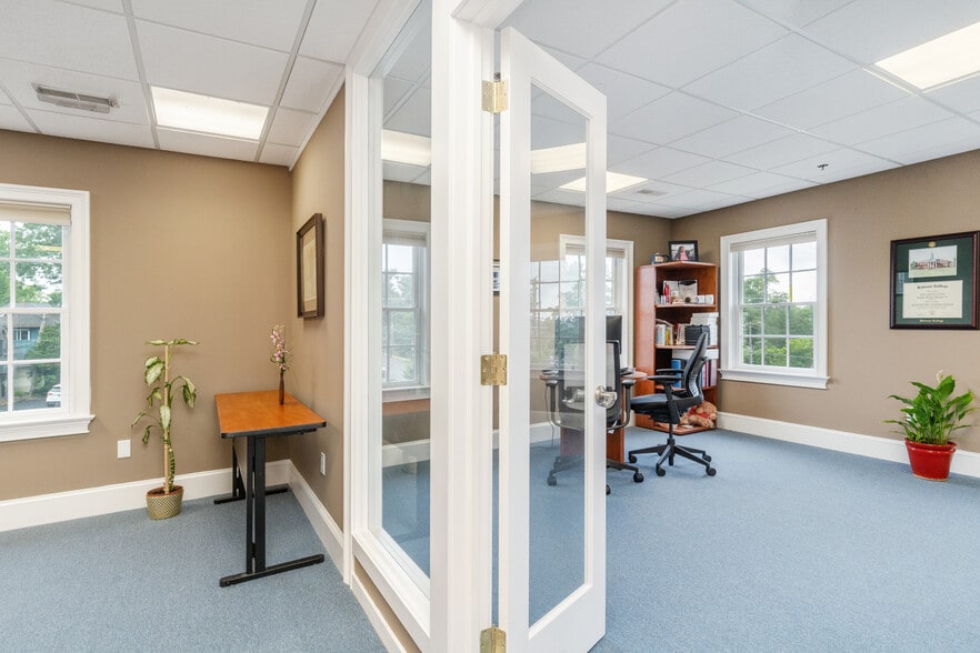 More Photos Of 78 S Main St, Doylestown Office Residential For Lease