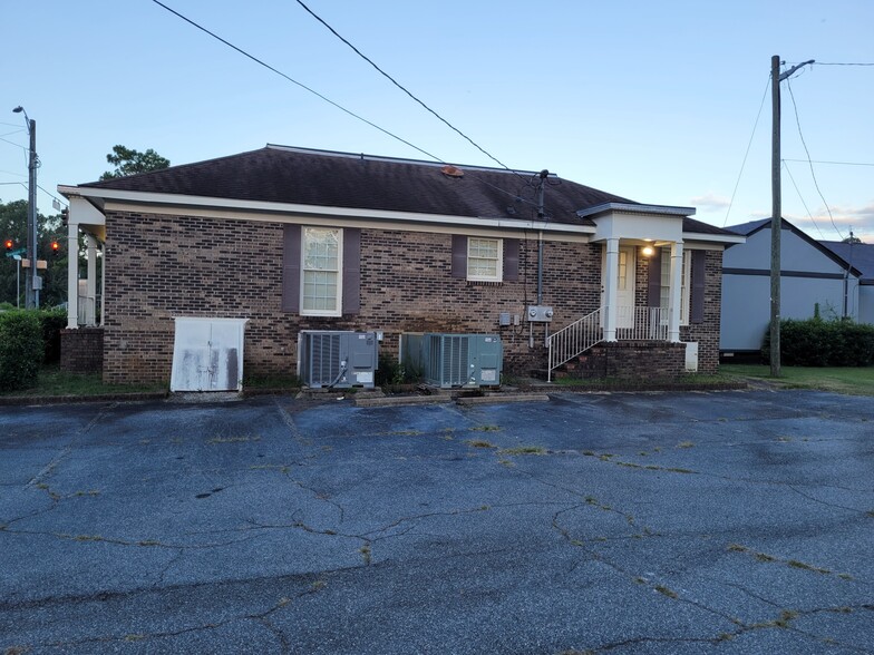 More Photos Of 1401 Dawson Rd, Albany Medical For Sale