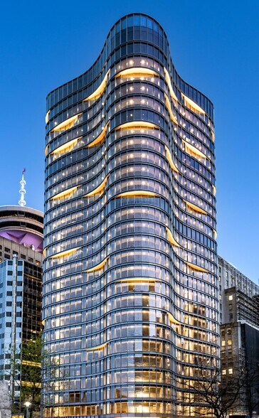 More Photos Of 320 Granville St, Vancouver Office For Sale