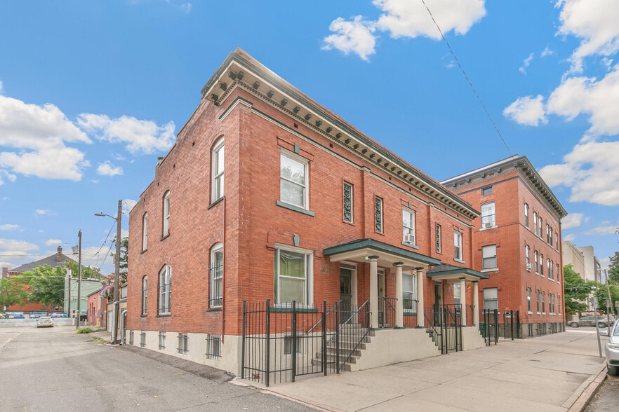 More Photos Of 903 E 14th, Denver Apartments For Sale
