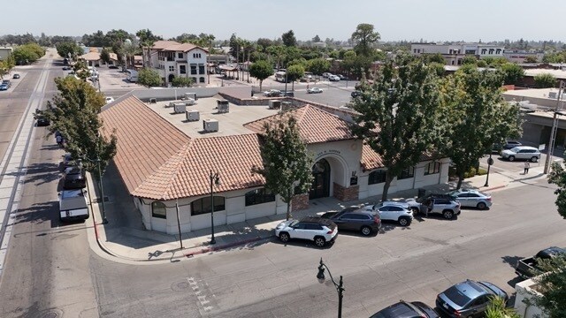 More Photos Of 222 N Garden St, Visalia Office For Sale