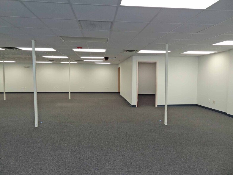 More Photos Of 1311-1319 Pineview Dr, Morgantown Medical For Sale