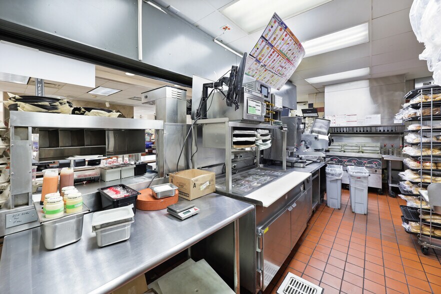 More Photos Of 310 S Boulder Hwy, Henderson Fast Food For Lease