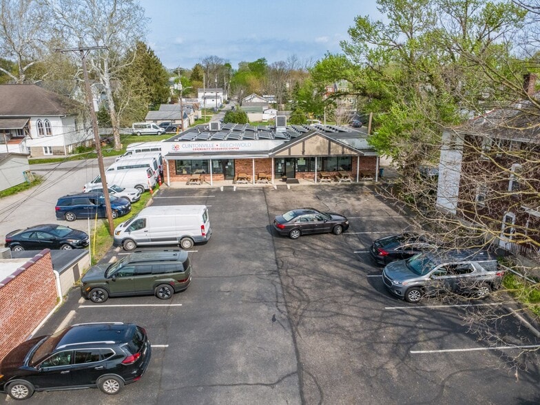 More Photos Of 3222 N High St, Columbus Office For Lease