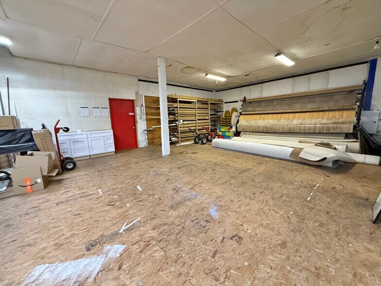 More Photos Of 1338 12th St, Tell City General Retail For Sale